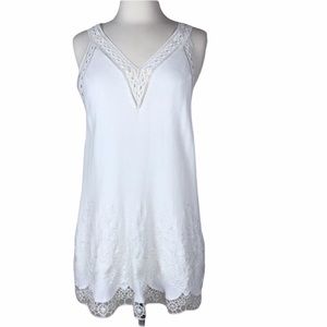 Astr Embroidered Sleeveless Tunic Top White Size XS